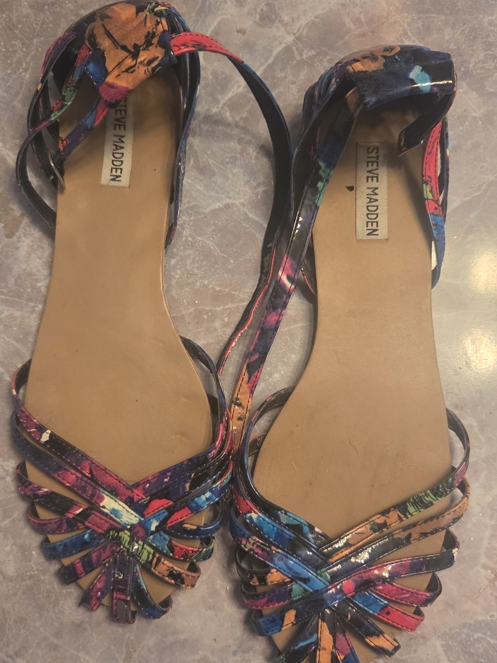 Steve Madden Women's Multicolor Strappy Flat Sandals